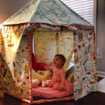 Adorable (And Simple!) DIY Playroom Tent – Poms2Moms